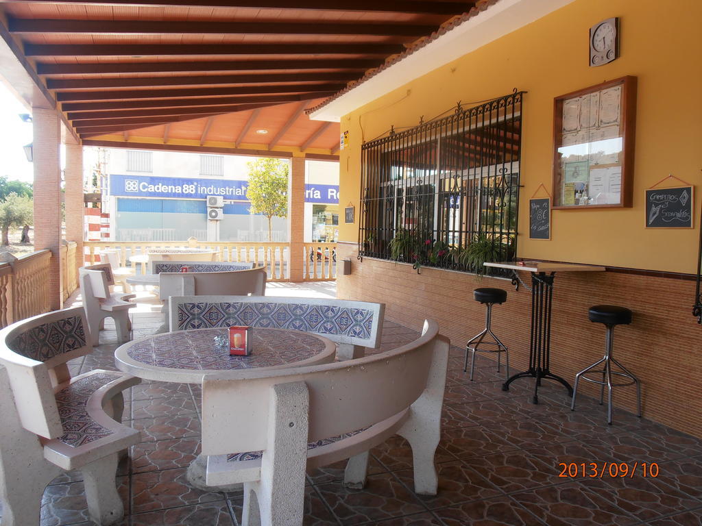 Hostal Restaurante Las Rejas Archidona Ngoại thất bức ảnh